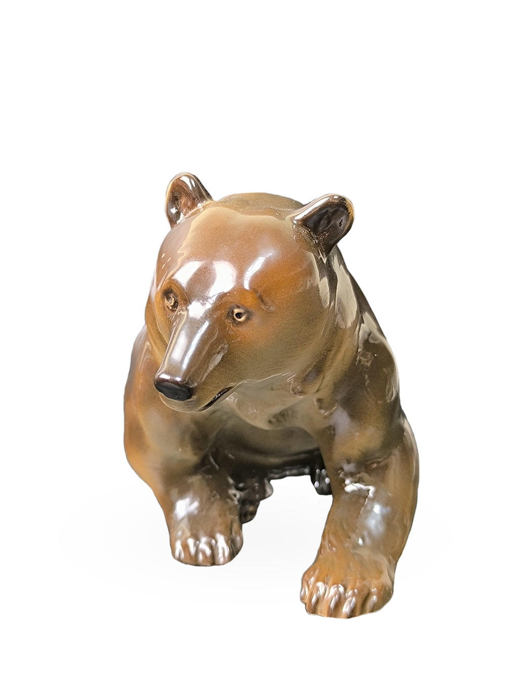Фарфоровая статуэтка "Бурый медведь" ИФЗ