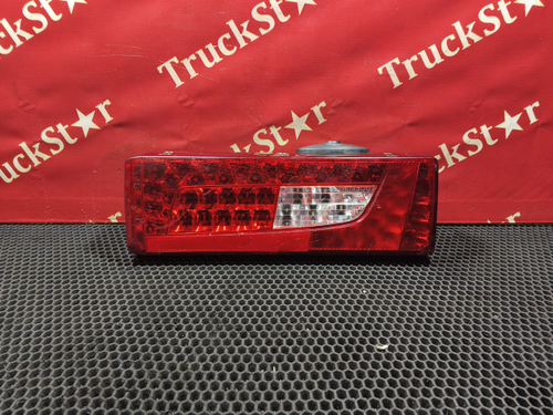 Фонарь задний правый 2018г.