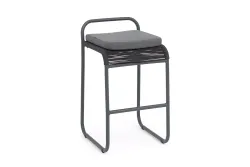 "Ането" стул барный плетеный из роупа, каркас алюминий темно-серый (RAL7024) муар, роуп темно-серый круглый, ткань темно-серая 027