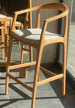 Барные стулья