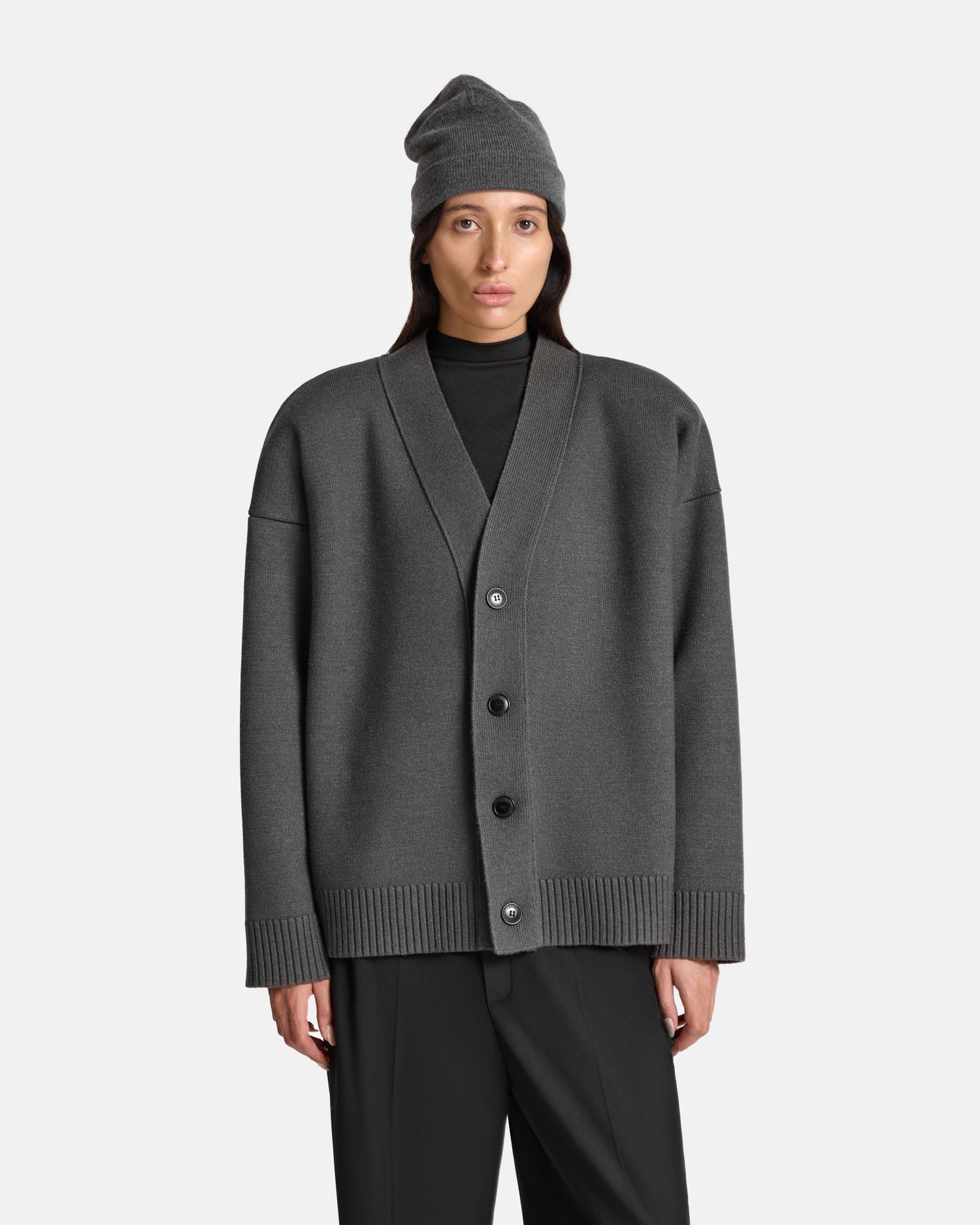 КАРДИГАН-БОМБЕР ИЗ ВЯЗАННОГО ТРИКОТАЖА