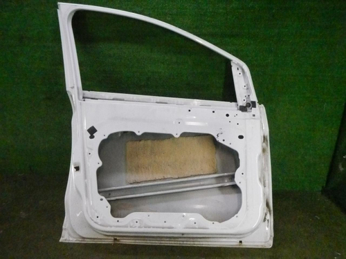 Дверь передняя левая Ford Kuga 1 (2008-2013)