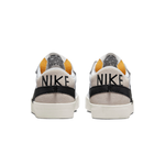 Nike WMNS Blazer Low '77 JUMBO