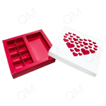 Коробка для конфет бело-красная с сердечками 200*200*30 мм (8) + для шоколад.плитки 160*80мм, 25шт