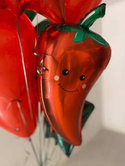 Воздушные гелиевые шары на 23 февраля перец зеленый/красный №4799