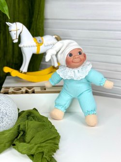 Кукла LAMAGIK мягконабивная 23см Caritas (304U4)