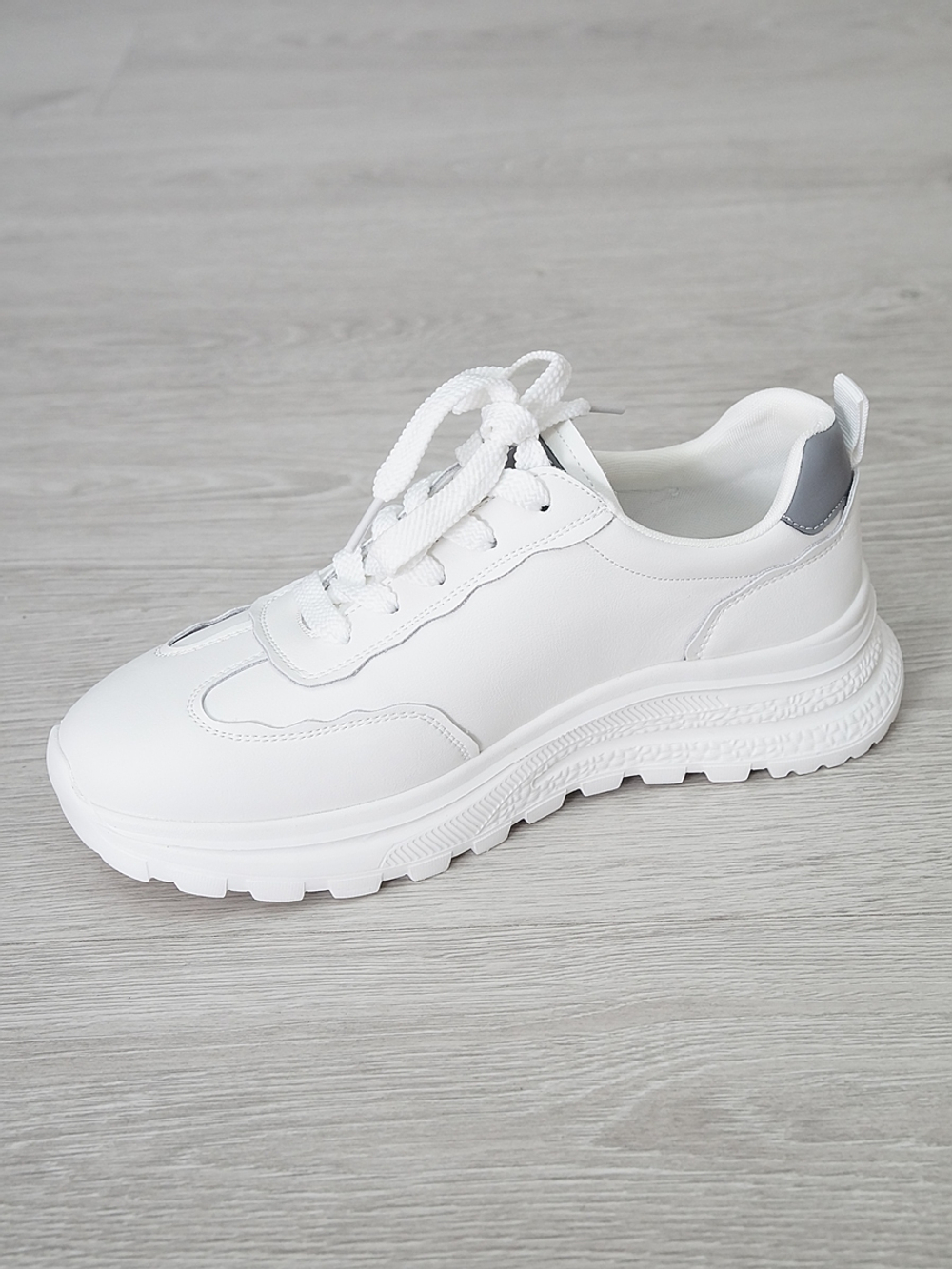 Кроссовки женские MALIN DEGELY 941-2