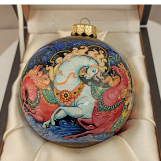 Шар новогодний с круговой росписью Палех "Зимняя тройка" в футляре
