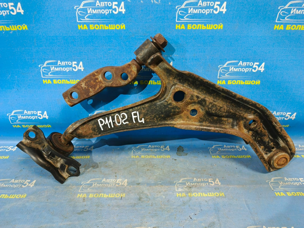 Рычаг передний левый NISSAN PRIMERA 1999