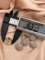 Пуговицы золото стразы в форме цветка