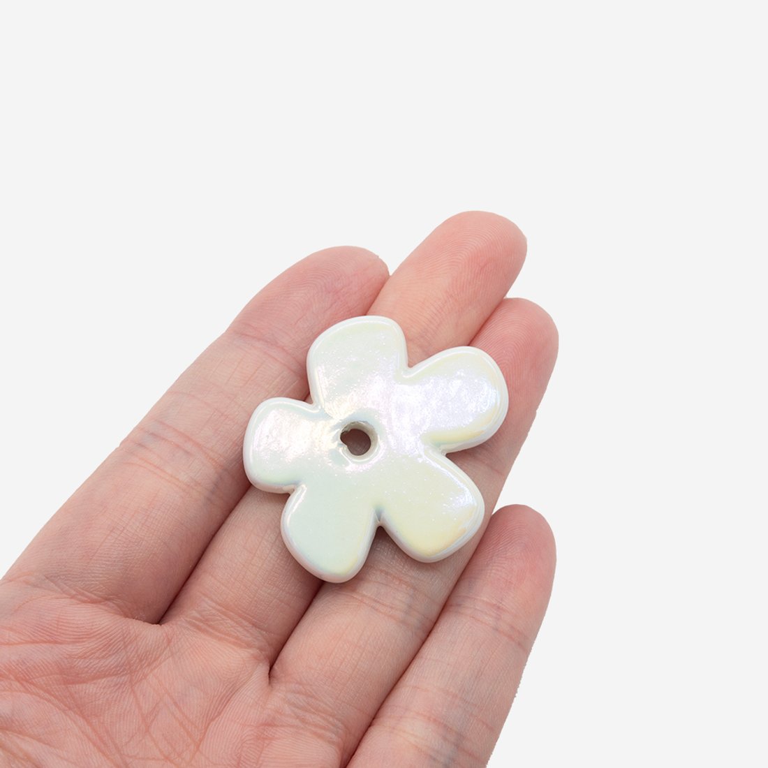 Бусина в форме цветка, 33*35,5мм, белая, глазурированный фарфор