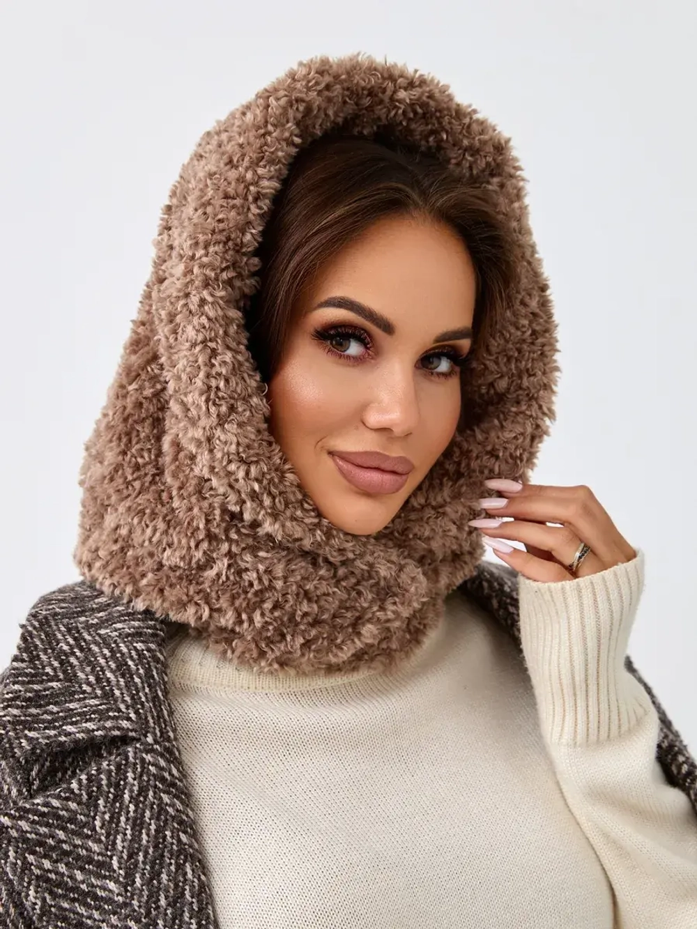 Капор зимний вязаный капюшон на флисе