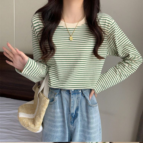 Лонгслив в полоску