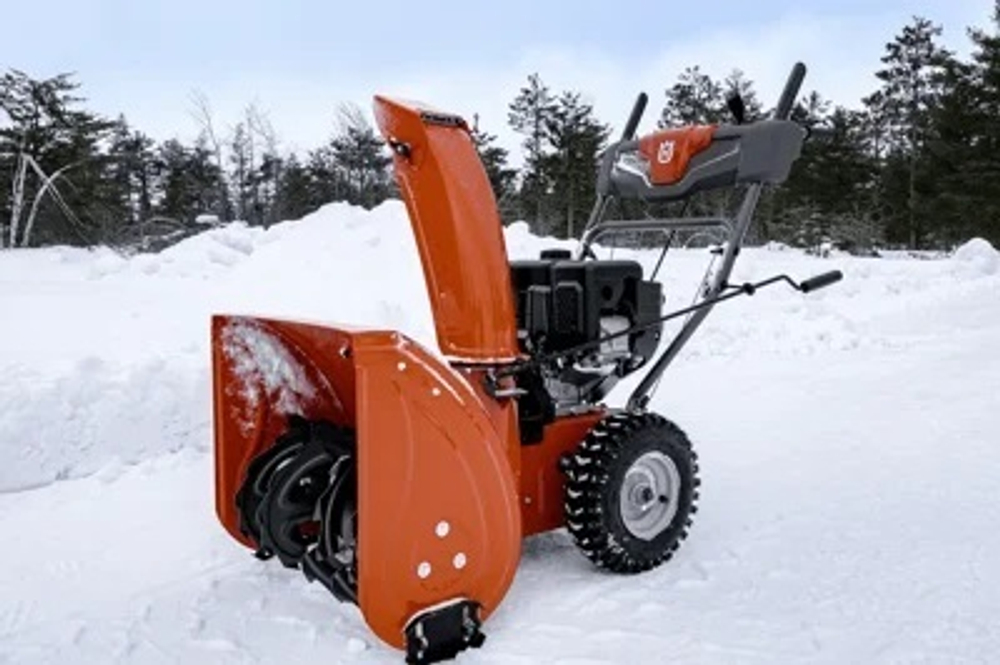 Снегоуборщик HUSQVARNA ST 124