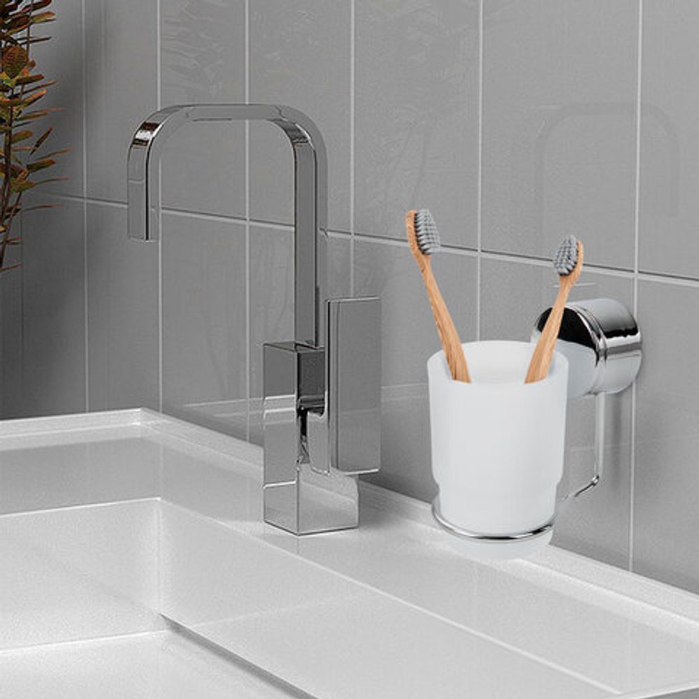 Стакан для туалетных принадлежностей LAIMA, нержавеющая сталь/стекло, крепление к стене, 607429