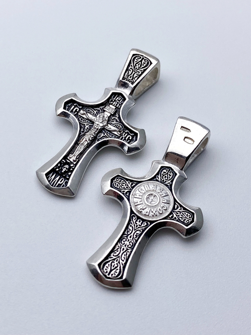 Крест из серебра