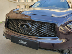 Решетка радиатора 2017 черная Infiniti QX70 FX37 FX50 FX30d