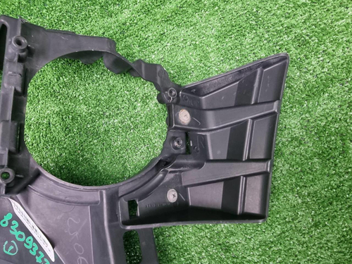 Кронштейн ПТФ правый Lexus RX 4 (2015-2019)