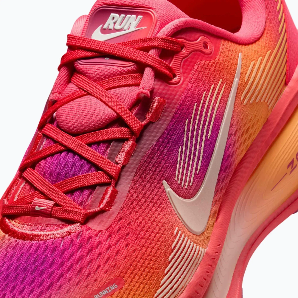 Женские Кроссовки для бега Nike Vomero 18 SE ember glow/sweet beet/marrakesh/washed coral