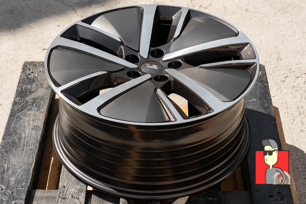 Комплект дисков LiXiang 519-20 20x8.5 et45 5x120