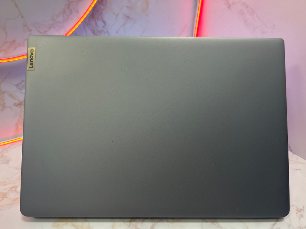 Ноутбук Lenovo Ideapad 3-17ITL6. 17.3"/Intel Core i5-1135G7/RAM 8GB/SSD 256GB/Intel Iris Xe/Win 11/FHD/