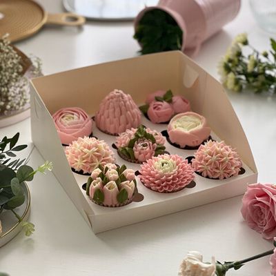 Набор 9 цветочных капкейков в розовой палитре