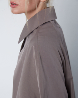 Тренч из непромокаемого хлопка серый