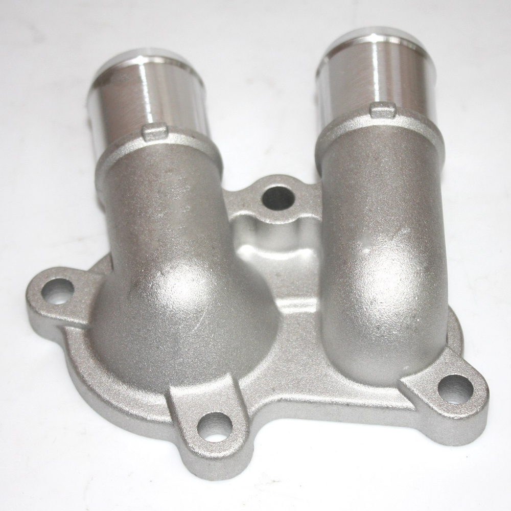 Крышка корпуса термостата верхняя арт. 2561126100 для Hyundai Acccent, Kia Cerato / Хендай Акцент, Киа Церато