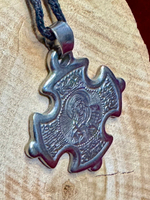 Святая Ника Нательная икона в форме креста с серебрением