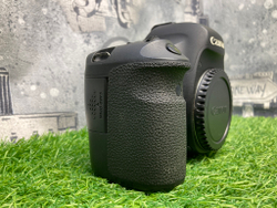 Canon EOS 6D (51 700 кадров)