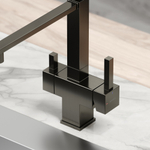 Смеситель для кухни Sancos Moro с гибким изливом, цвет вороненая сталь/черный, арт. SC4006GG