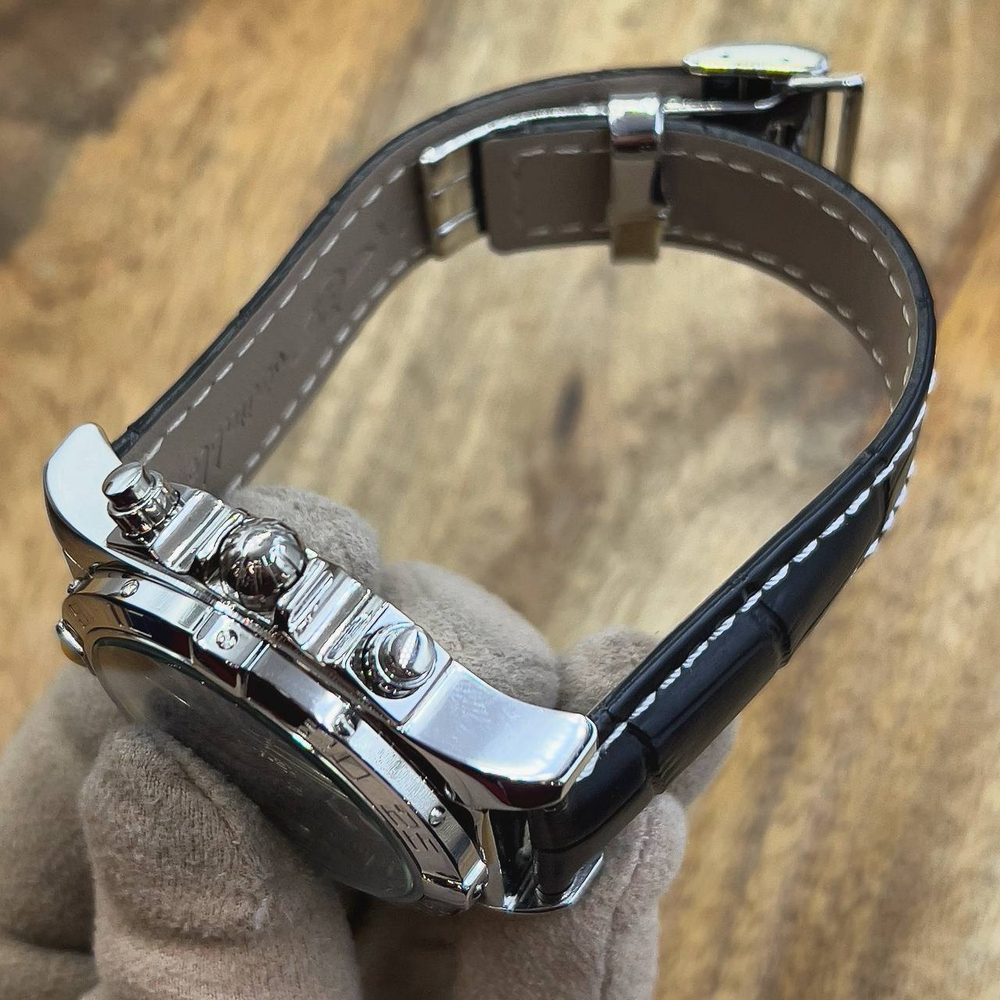 Часы Breitling