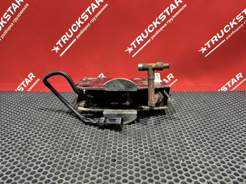 Замок кабины левый 2023г