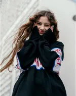 Свитер БИЧ Черный