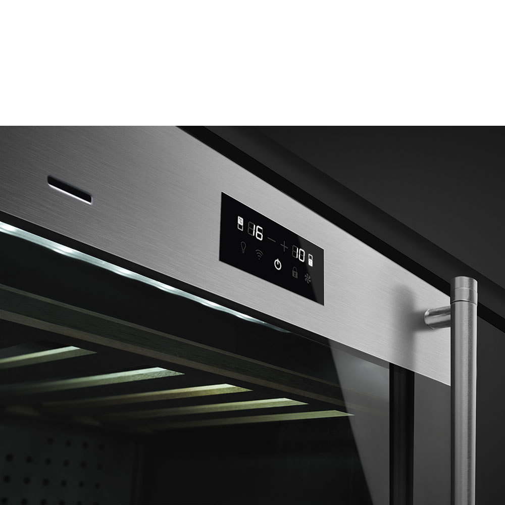 Холодильный шкаф для вина встраиваемый Smeg CVI338LX3 управление