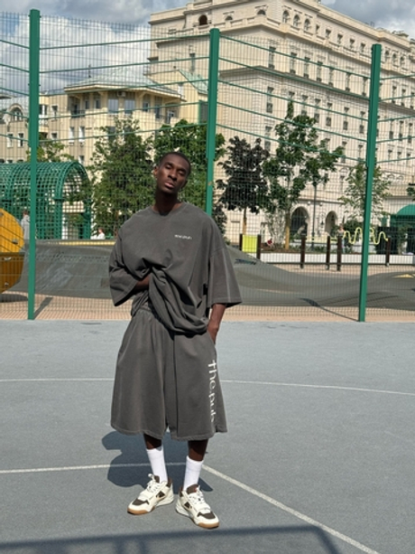 Графитовые трикотажные шорты с лого