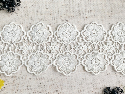 Кружево матовое плетеное, ш. 11 см.