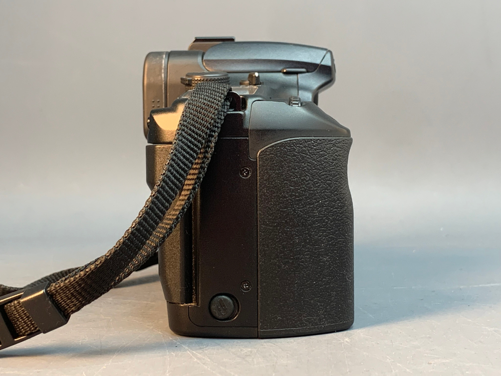 Canon EOS 30 Kit 28-90mm f/4-5.6