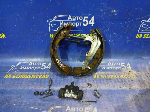 Механизм стояночного тормоза TOYOTA LITEACE NOAH 1996-1998