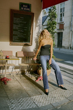 ZARA ТОП С ОТКРЫТЫМИ ПЛЕЧАМИ И БАСКОЙ, ЧЕРНЫЙ