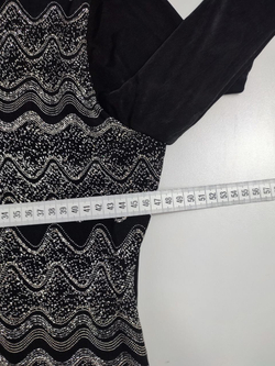 Джемпер обтягивающий с блестками 52 размер