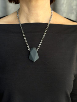 HMG 1296 Black Колье  арт.0699