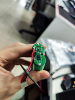 Ремионт аккумулятора фонаря подводного