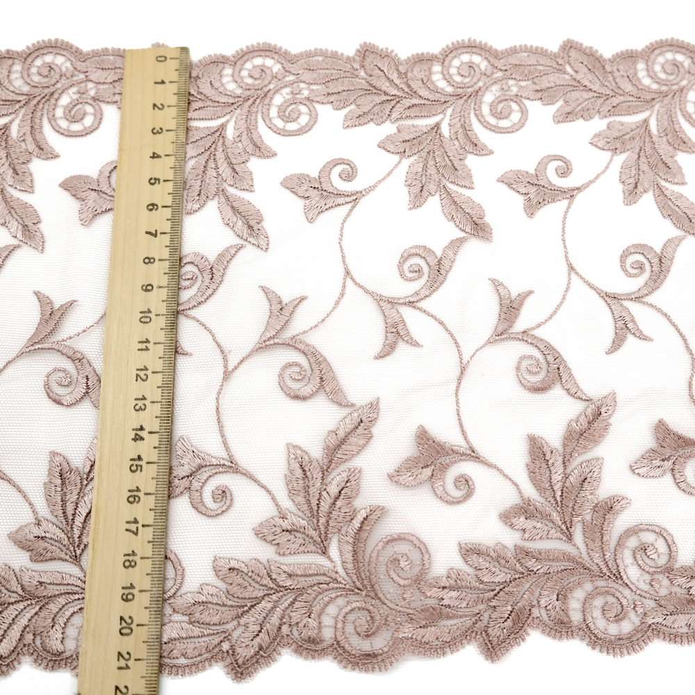 Вышивка на сетке Adeline ПУДРА, 21см