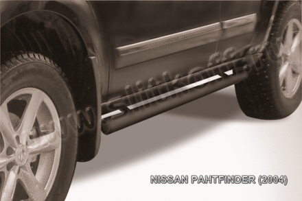 Пороги стальные Nissan Pathfinder R51 (2004-2010) d76 труба (серебристые)