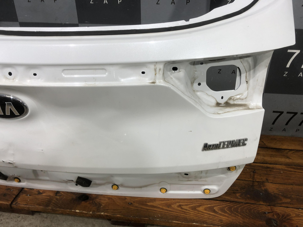 Крышка багажника Kia Sportage 4 (QL) 16-22 Б/У Оригинал 73700F1000