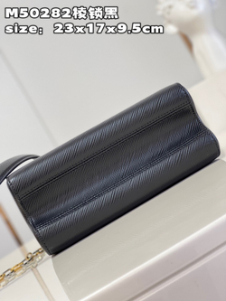 Louis Vuitton Twist MM