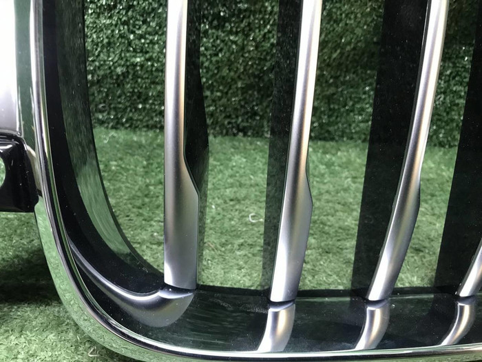 Решетка радиатора BMW X5 G05 (2018-2023)