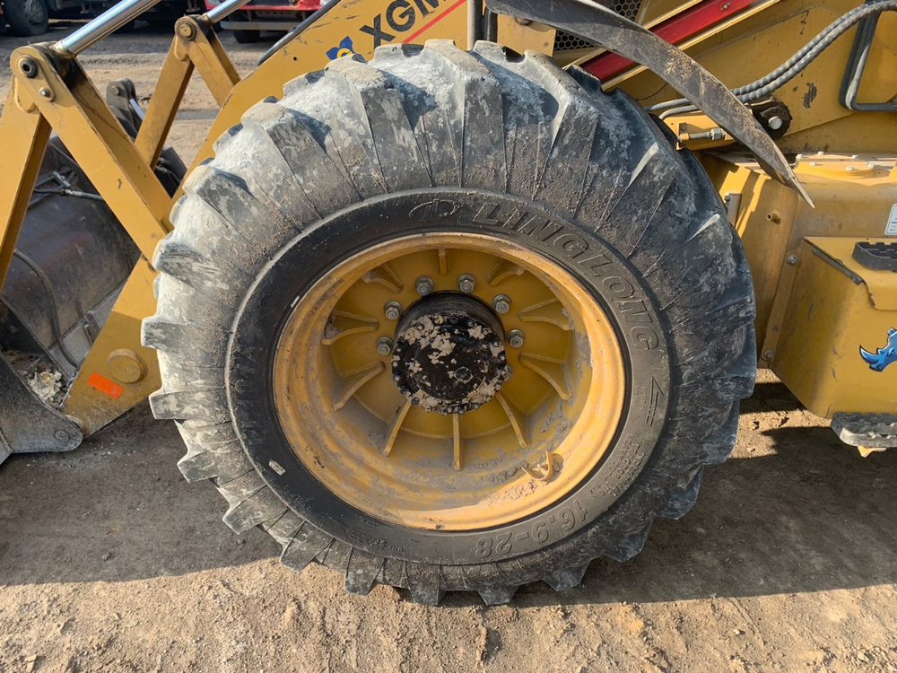 XGMA XG765* Экскаватор-погрузчик XG765H-4TX (Дизельный, 4,8 л, 102 л.с., АТ)