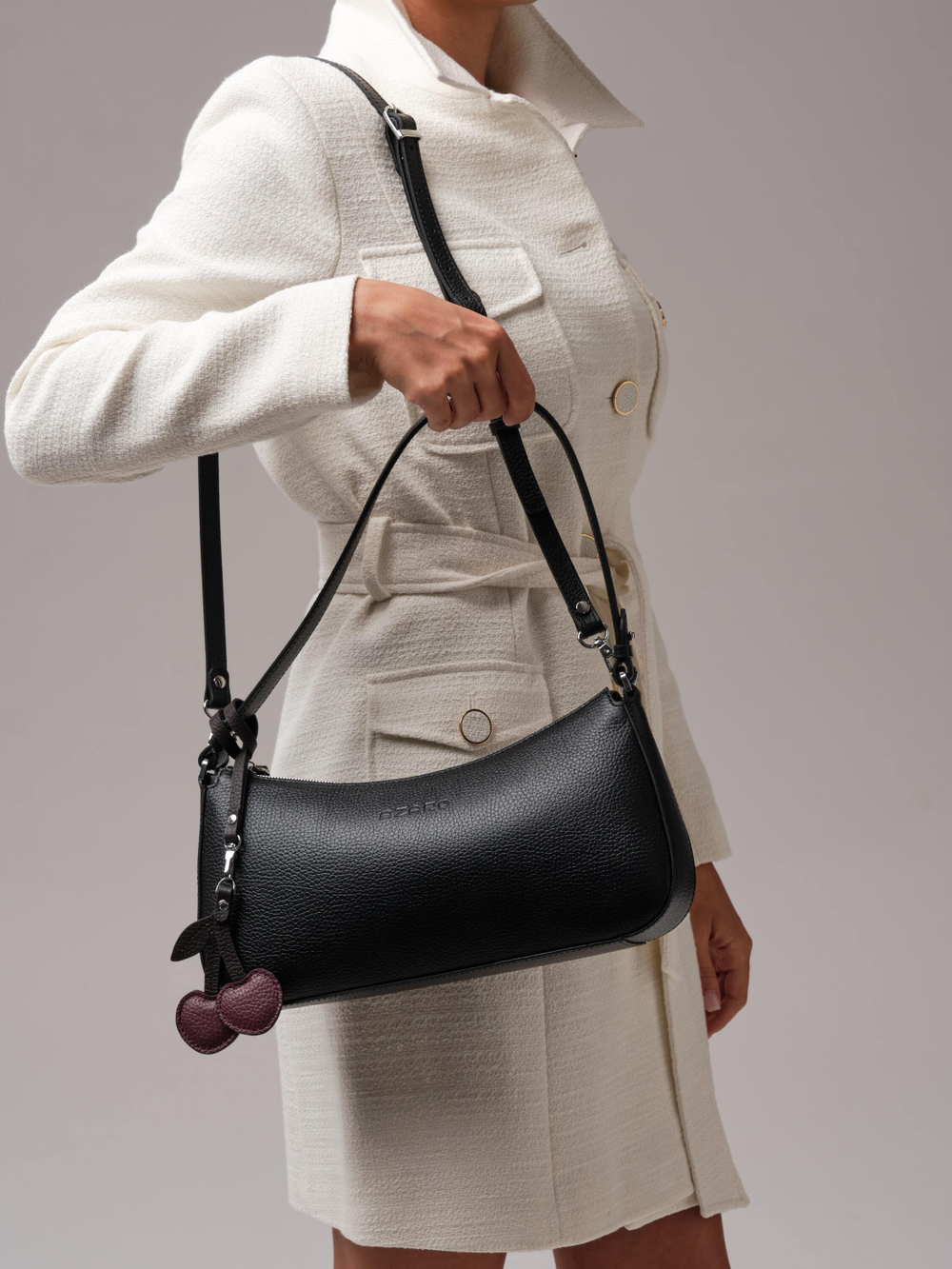 Кожаная сумка багет кросс-боди черный